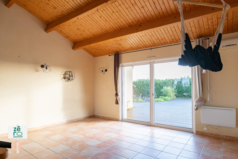 Maison de plain-pied proche océan au Bernard calme, lumière et vie au grand air