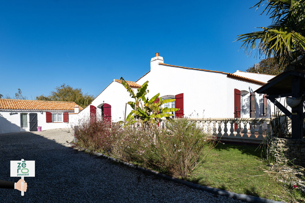 Maison 8 pièces 155 m² · à Le Fenouiller · 155 m² · 414 900 €