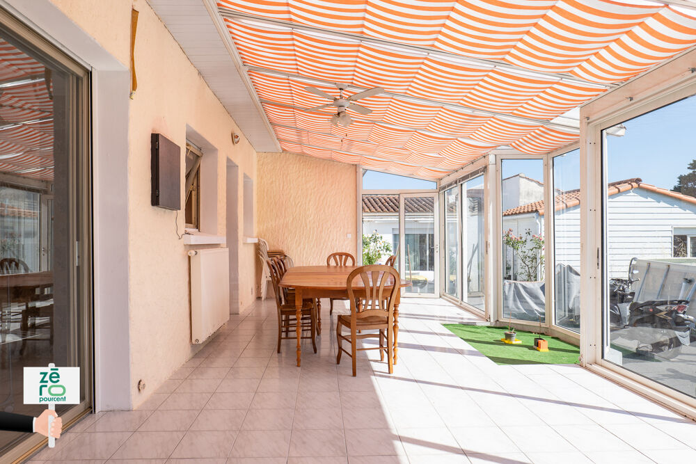 La Chaume Ensemble immobilier de caractère de 234 m2 avec deux maisons indépendantes, idéal résidence princi
