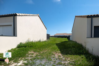  Terrain à vendre 650 m²