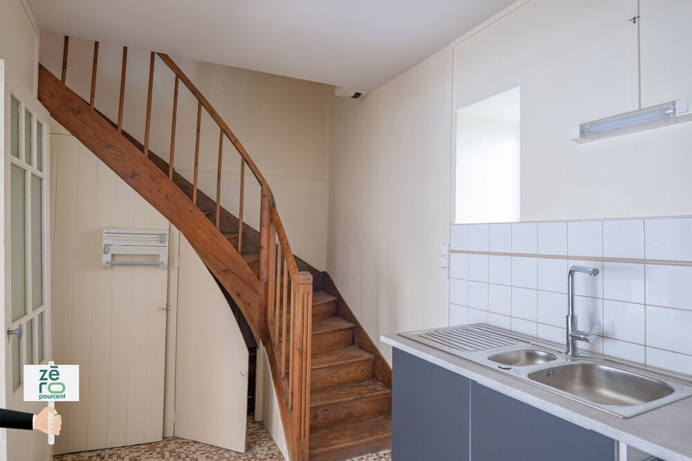 Vente Maison Maison de ville en hypercentre de Luçon : un cocon pratique et plein de potentiel Lucon