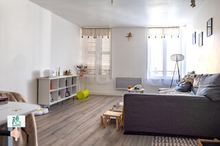  Immeuble à vendre 10 pièces 245 m²
