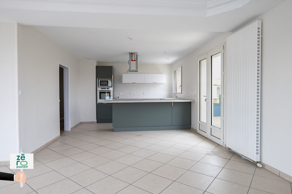 Vente Maison Maison contemporaine rénovée 2025   Les Herbiers, confort, volumes et prestations haut de gamme Les herbiers