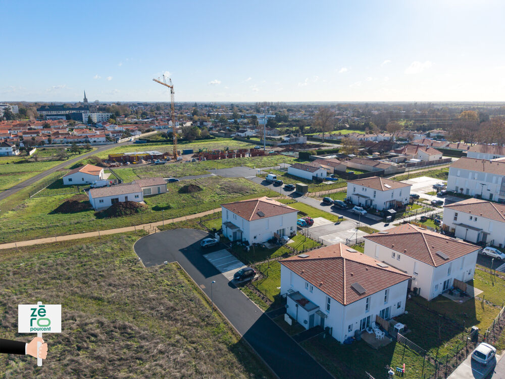 Vente Terrain À Luçon   20 parcelles à bâtir viabilisées   libres de constructeur   de 327 m2 à 951 m2 Lucon