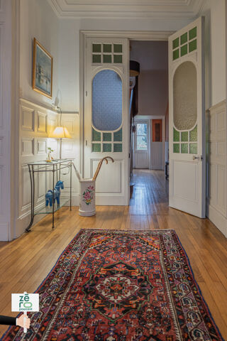 Maison à vendre 12 pièces 311 m²