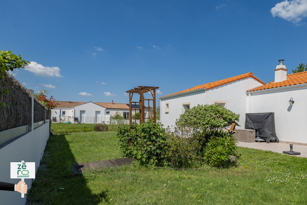 Vente Maison Charmante maison plain-pied 5 pièces   Le Perrier (85) Le perrier