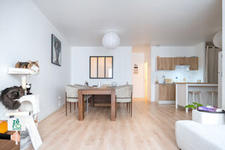  Immeuble à vendre 215 m²
