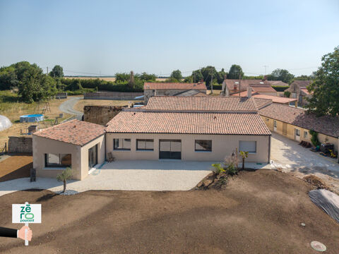   Bâtisse entièrement rénovée   Prestations haut de gamme   4 chambres   Studio indépendant   Dépendances   Terr Maison - 7 pièce(s) - 236 m²