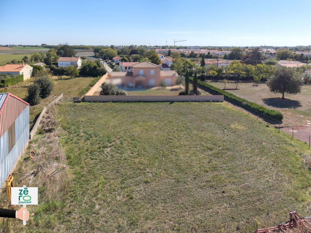 Vente Terrain À VENDRE   TERRAIN À BÂTIR DE 1 712 M2 À LUÇON (85400)   HORS LOTISSEMENT   ZONE UB   À VIABILISER Lucon