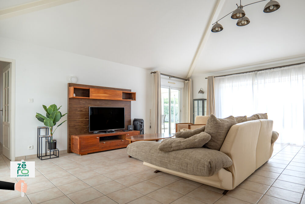Magnifique maison contemporaine en bois (2008) Plain-pied 127 m2 Piscine chauffée