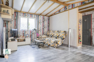  Chalet � vendre 5 pi�ces 51 m� St cyr en talmondais