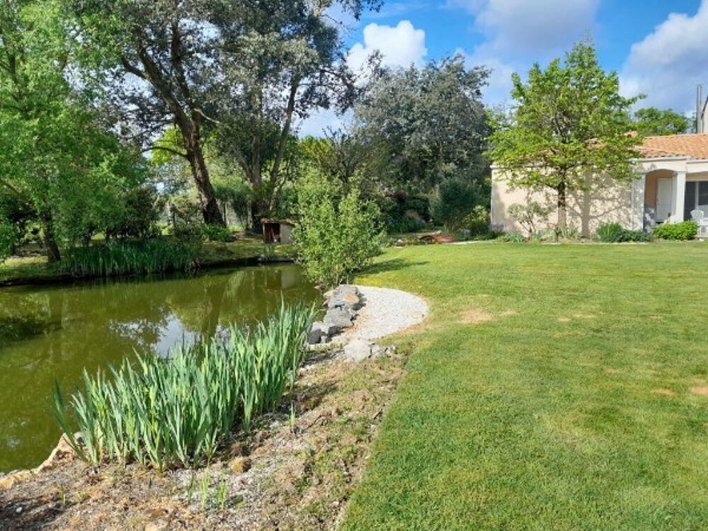 Vente Maison Maison d'exception avec piscine, parc arboré et géothermie   Un havre de paix aux portes du Marais breton Chateauneuf