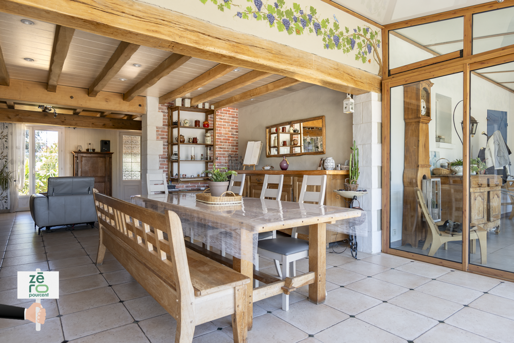 Maison 180 m2 3 chambres Studio indépendant Atelier 225 m2 Garage Camping-car Terrain 2 580 m2