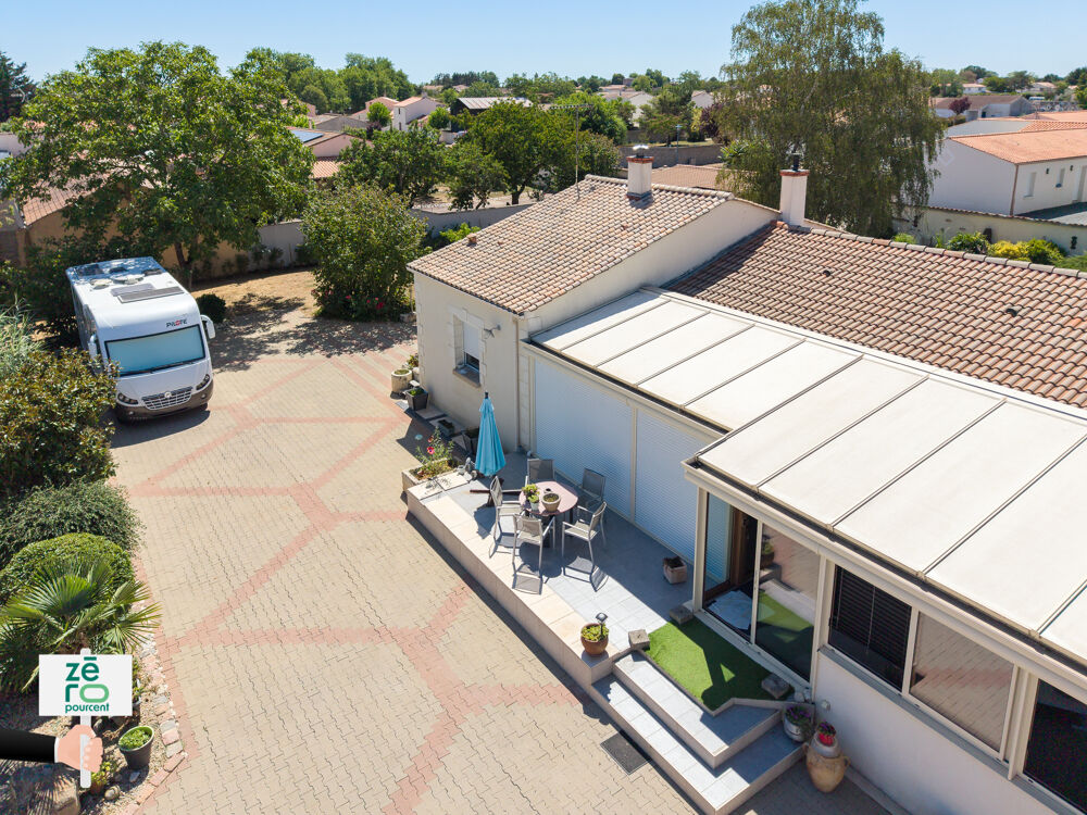 Maison 180 m2 3 chambres Studio indépendant Atelier 225 m2 Garage Camping-car Terrain 2 580 m2