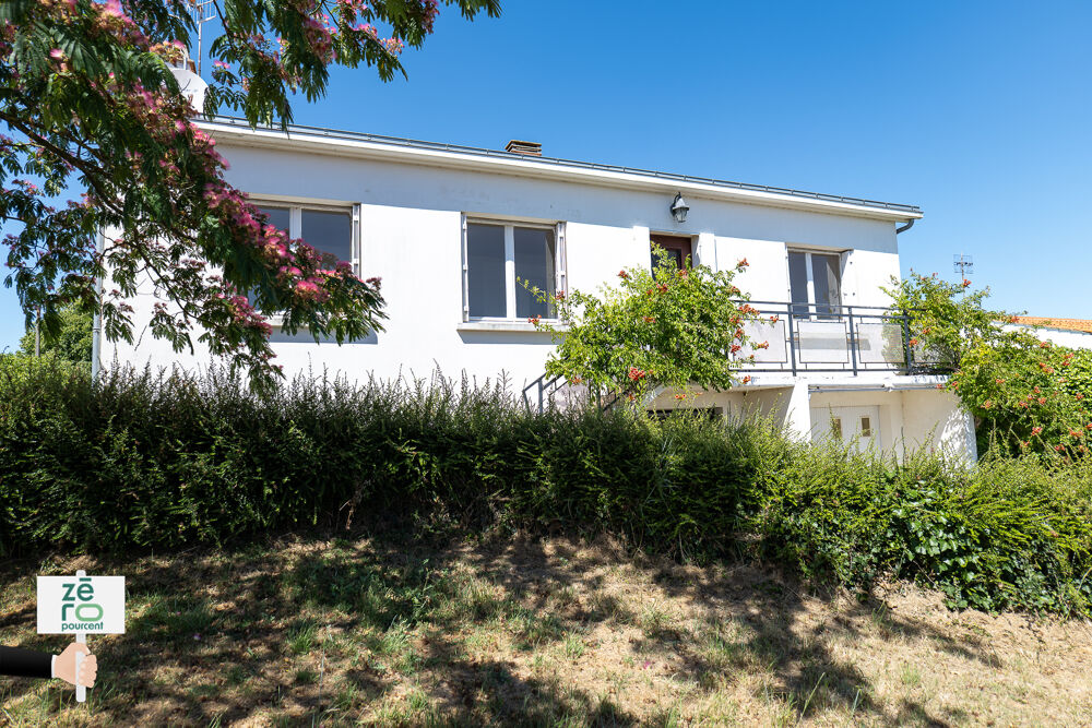 Maison à fort potentiel à Angles 78 m2