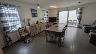 Vente Maison Maison récente de 3 chambres avec garage, atelier et jardin au Fenouiller Le fenouiller