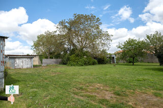  Terrain à vendre 1028 m²
