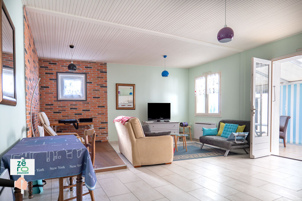 Maison de plain-pied avec hangar, dépendance, véranda et jardin à Saint-Michel-en-lHerm, proche La Tranche-su