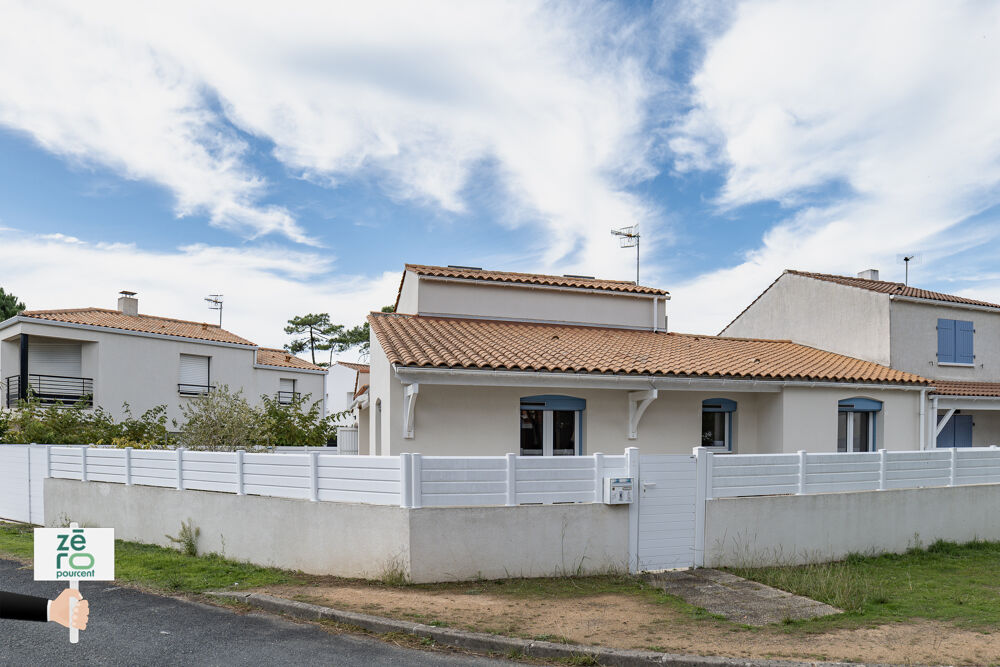 Vente Maison Maison rénovée à deux pas de l'océan   La Tranche-sur-Mer, emplacement premium et vie tout à pied La tranche sur mer