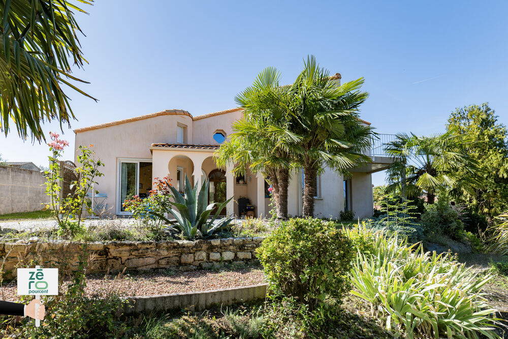 Maison familiale au calme avec beaux volumes et grand terrain cadre de vie privilégié
