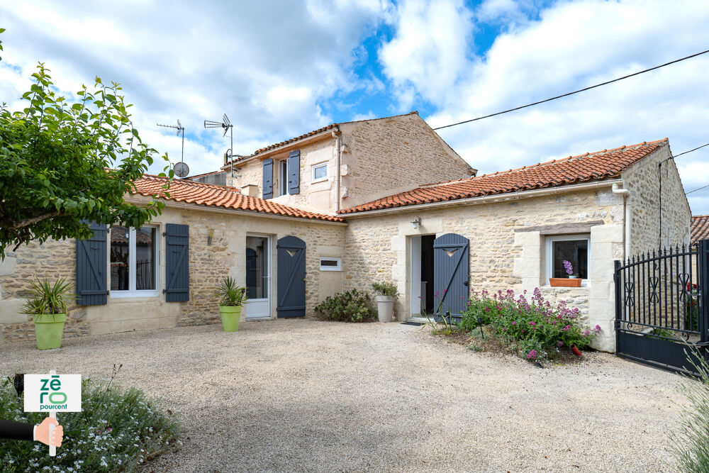 PROPRIÉTÉ DE CHARME EN PIERRE 6 PIÈCES 238 M2 AVEC JARDIN, SUITE PARENTALE, DÉPENDANCE ET FORT POTENTIEL À TRI