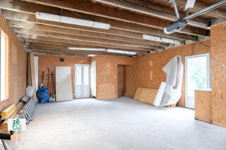  Parking / Garage à vendre 94 m²