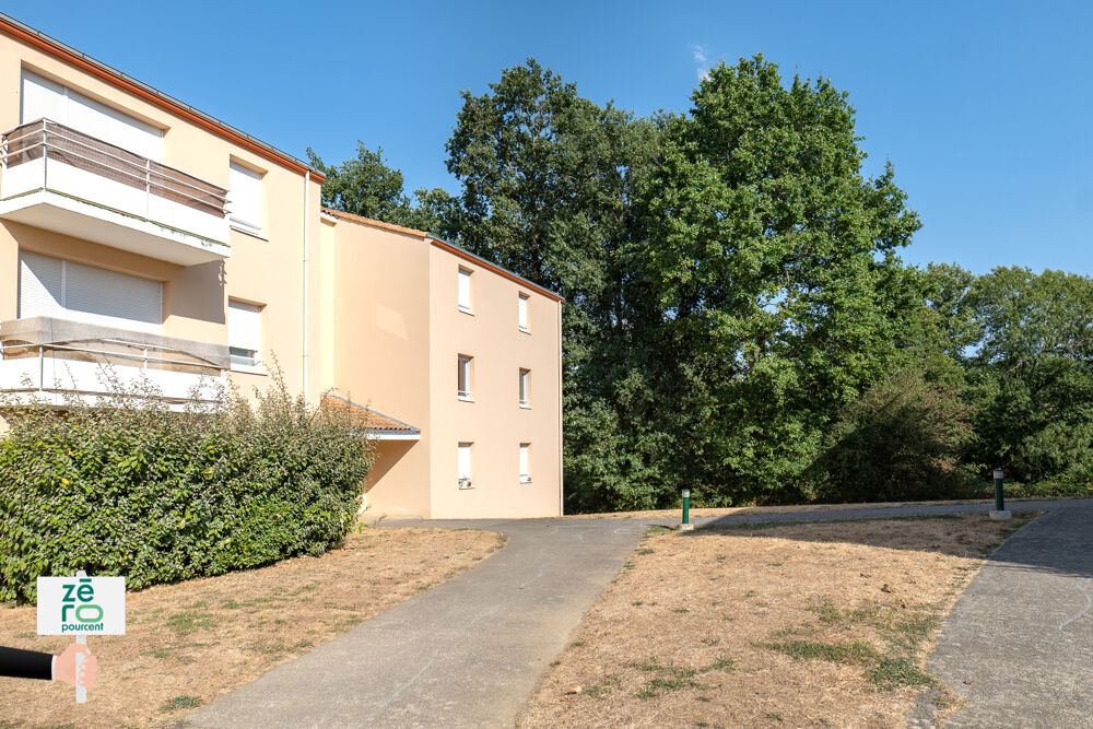 LA ROCHE-SUR-YON EST F2 AVEC BALCON & PARKING PRIVATIF UNE OPPORTUNITÉ À SAISIR !