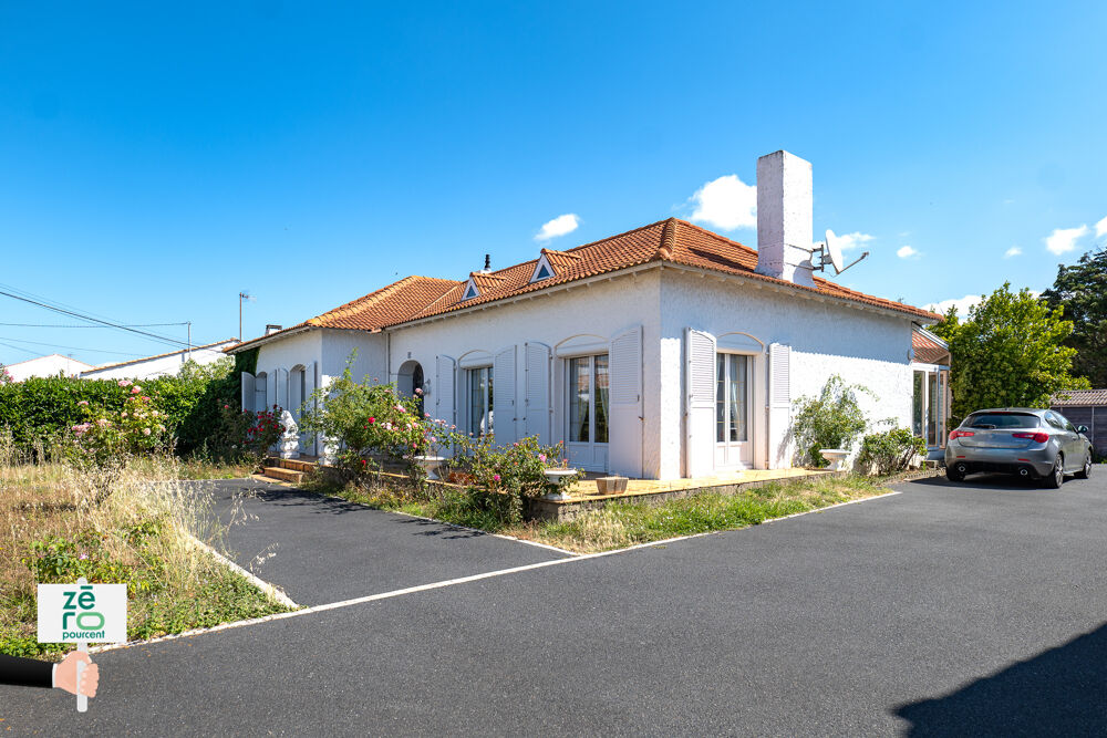 La Chaume Ensemble immobilier de caractère de 234 m2 avec deux maisons indépendantes, idéal résidence princi