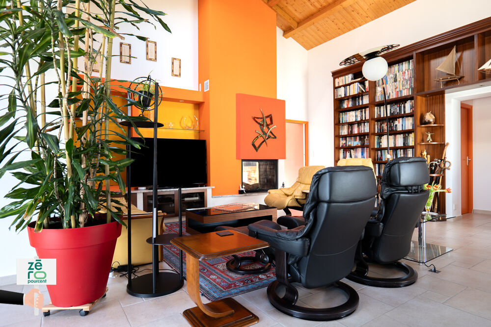 Ensemble immobilier dexception à Saint-Vincent-sur-Jard Maison + 2 logements ,Proche mer