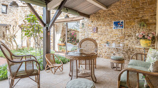  Maison � vendre 9 pi�ces 320 m�