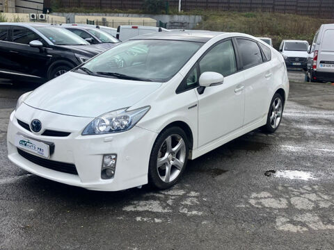 Toyota Prius 136h Lounge 17 2011 occasion Rosny-sous-Bois 93110
