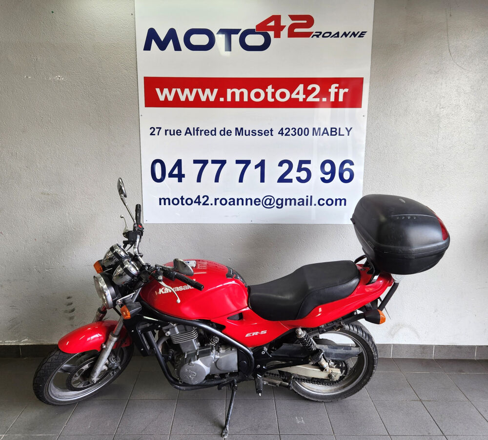 KAWASAKI 2000 occasion 42300 Mably