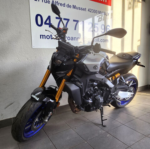 YAMAHA 2024 occasion 42300 Mably