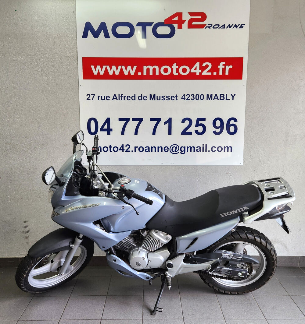 HONDA 2007 occasion 42300 Mably