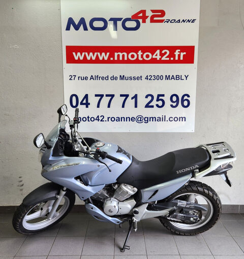 Moto HONDA 2007 occasion Mably 42300