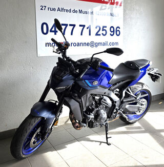 YAMAHA 2024 occasion 42300 Mably