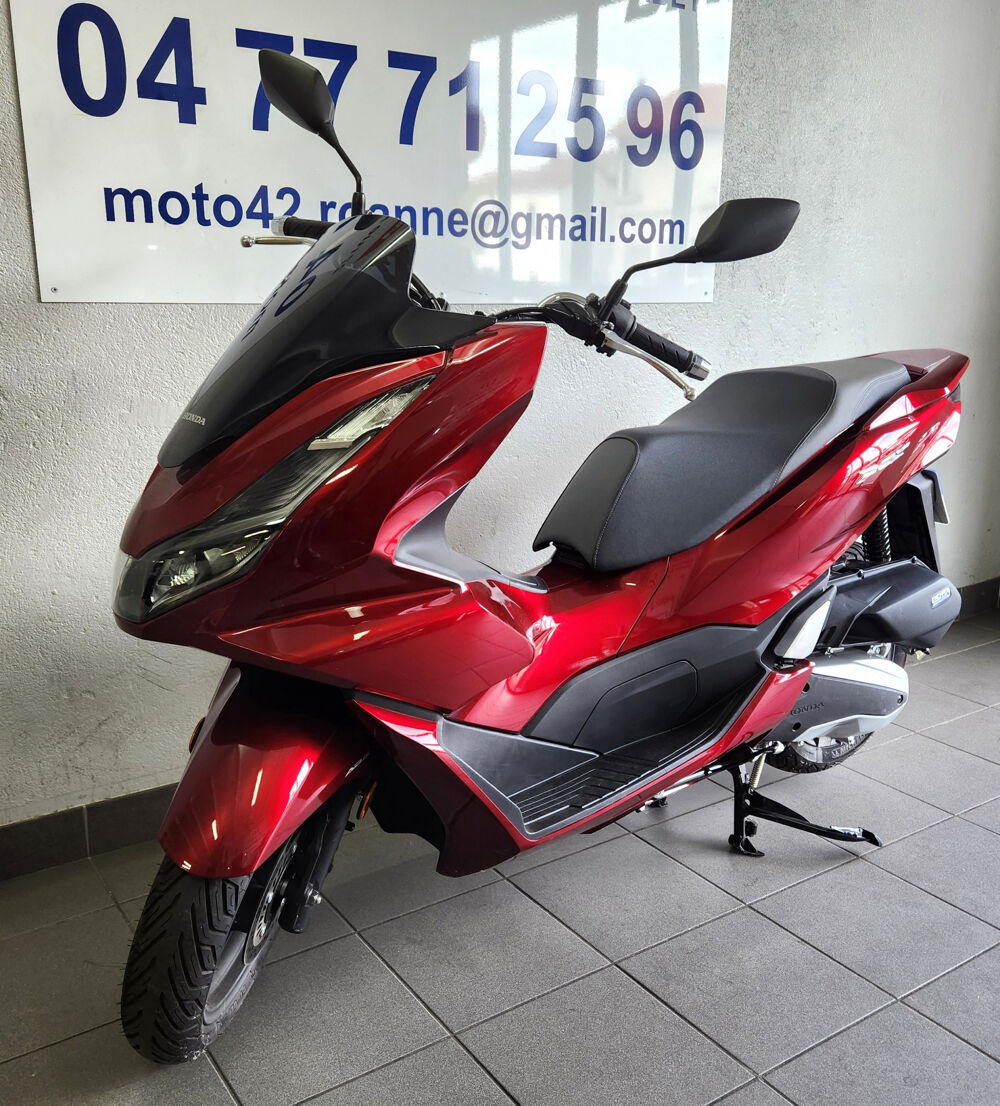 HONDA 2021 occasion 42300 Mably