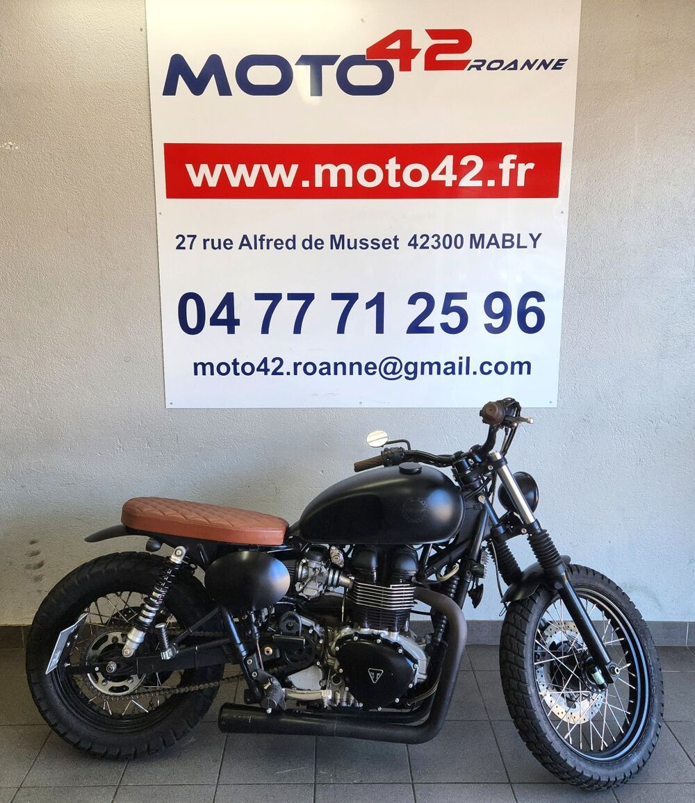 TRIUMPH 2001 occasion 42300 Mably