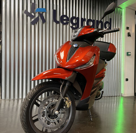 Annonce voiture Scooter PIAGGIO 4390 