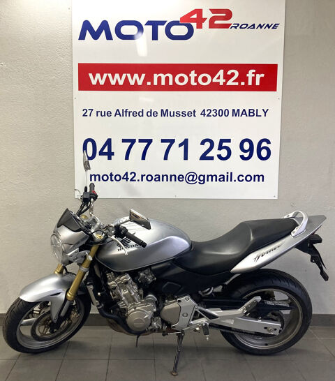 Moto HONDA 2005 occasion Mably 42300
