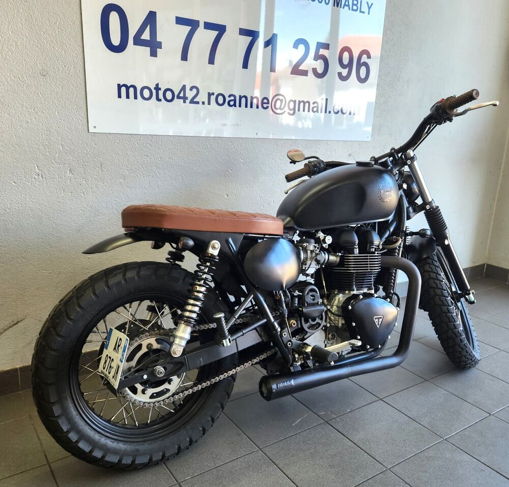TRIUMPH 2001 occasion 42300 Mably