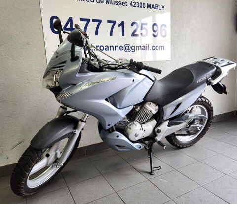 HONDA 2007 occasion 42300 Mably