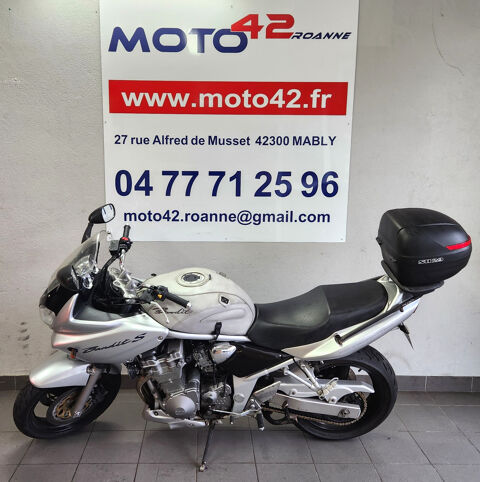 Moto SUZUKI 2004 occasion Mably 42300
