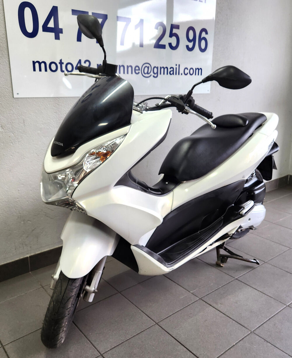 HONDA 2012 occasion 42300 Mably