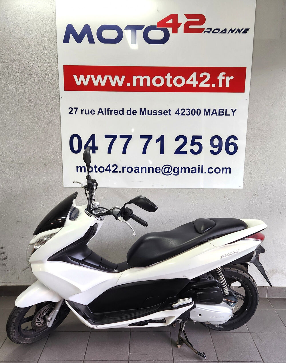 HONDA 2012 occasion 42300 Mably