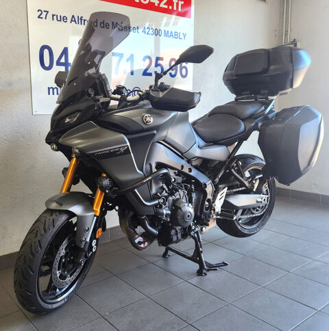 YAMAHA 2023 occasion 42300 Mably