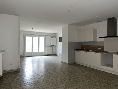 Appartement T4  avec terrasse privative- PARTHENAY 672 Parthenay (79200)