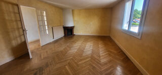  Appartement à louer 5 pièces 125 m²
