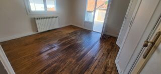  Appartement à louer 5 pièces 125 m²