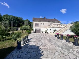  Maison � vendre 7 pi�ces 160 m�